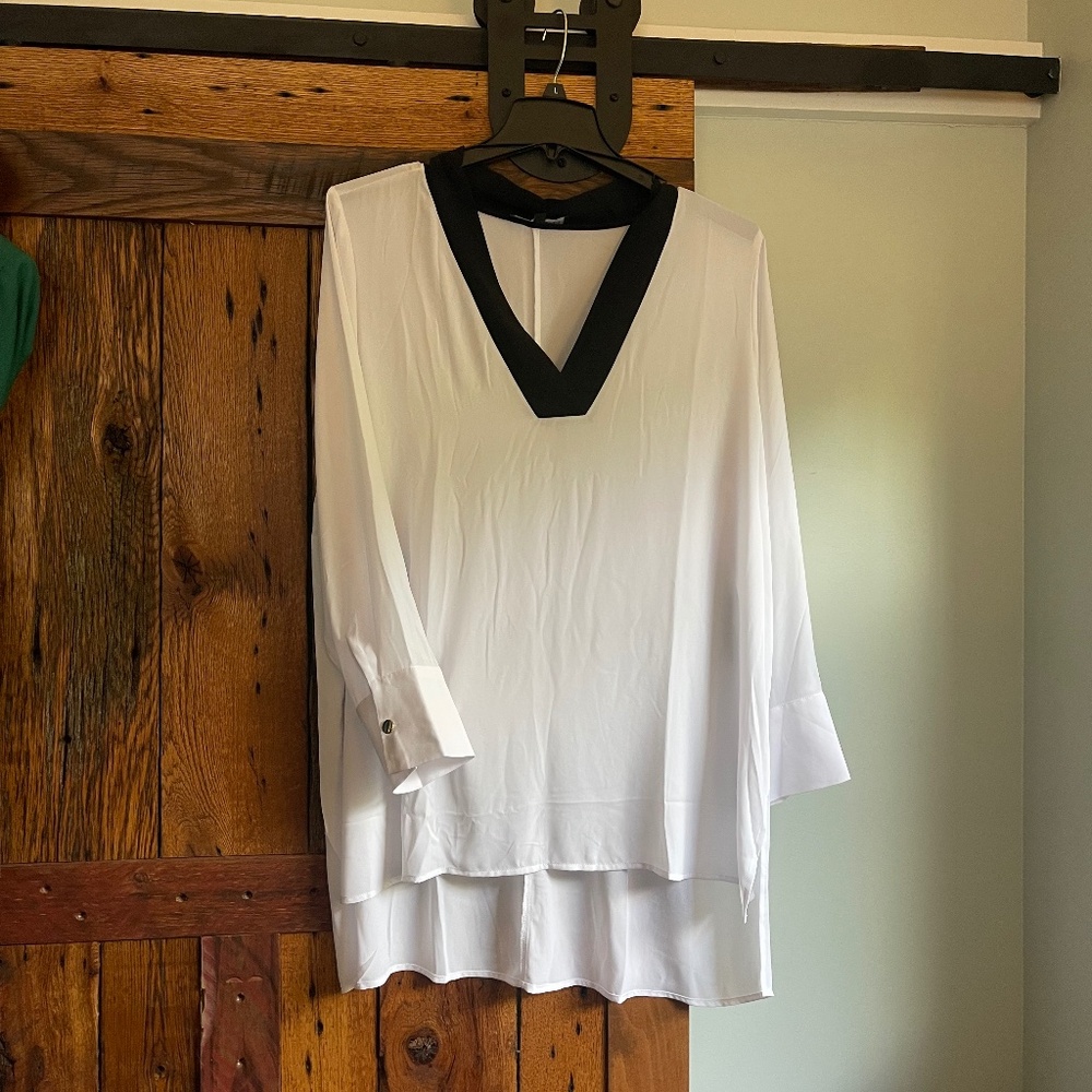 NWT Eloquii Size 20 Semi-sheer White with Black Trim Tunic Blouse